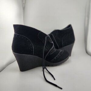 Mia Black Suede Booties Raphaella Leather Lace-Up Boots Size 9